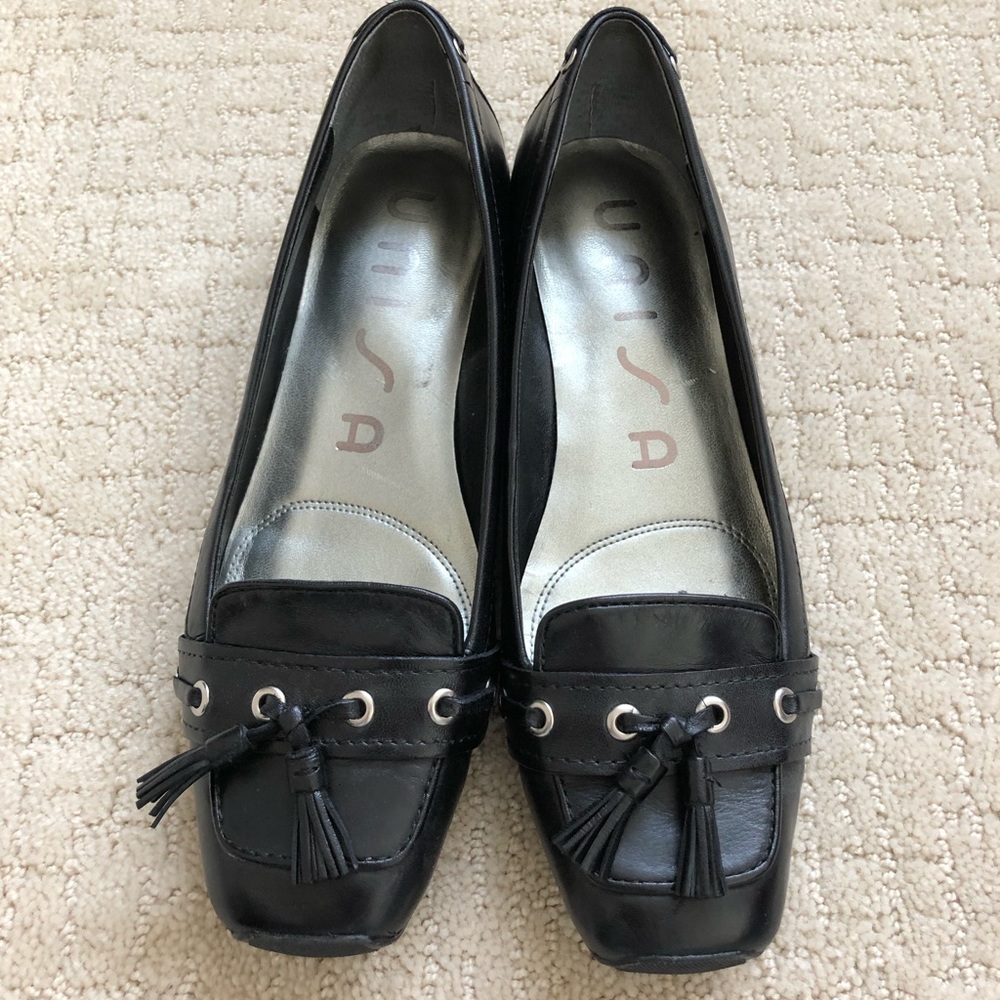UNISA black leather loafers